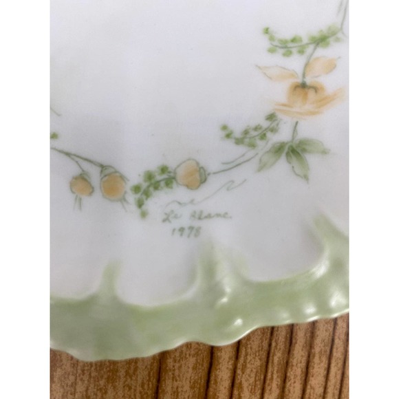 Le Blanc 1978 Trinket Dish Green Yellow Floral print 6 1/2" diameter - Picture 4 of 5